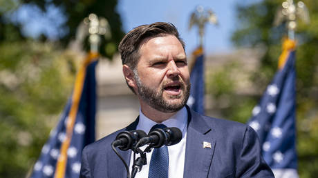 US army needs huge shakeup – Vance